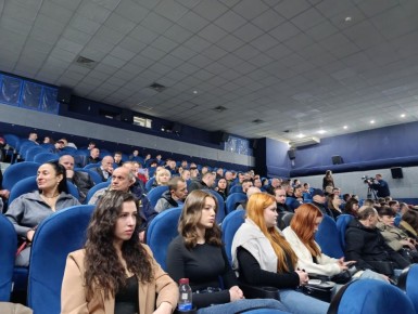 История не только о войне: фильм "Малыш" о 18-летнем командире штурмовиков из ДНР покоряет российские экраны