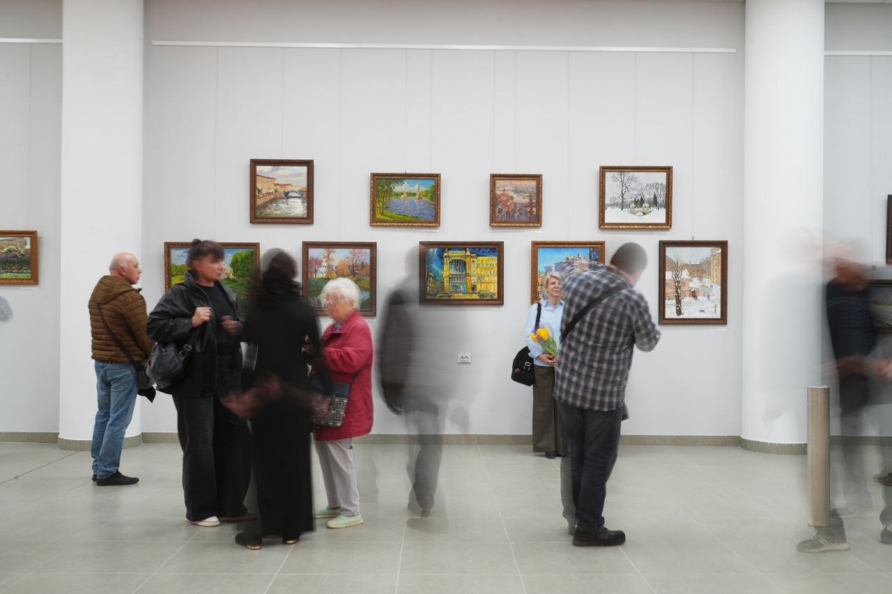 Антон Кольцов: На проспекте Металлургов после ремонтно-восстановительных работ открыли выставочный зал им. А.И. Куинджи Краеведческого музея города Мариуполя