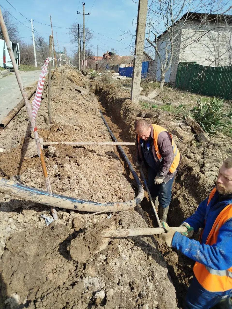 Аварийные бригады из Санкт-Петербурга продолжают свою важную работу в Мариуполе, обеспечивая бесперебойное функционирование городских коммунальных сетей Аварийные бригады из Санкт-Петербурга продолжают свою важную работу в Мариуполе, обеспечивая бесперебойное функционирование городских коммунальных сетей