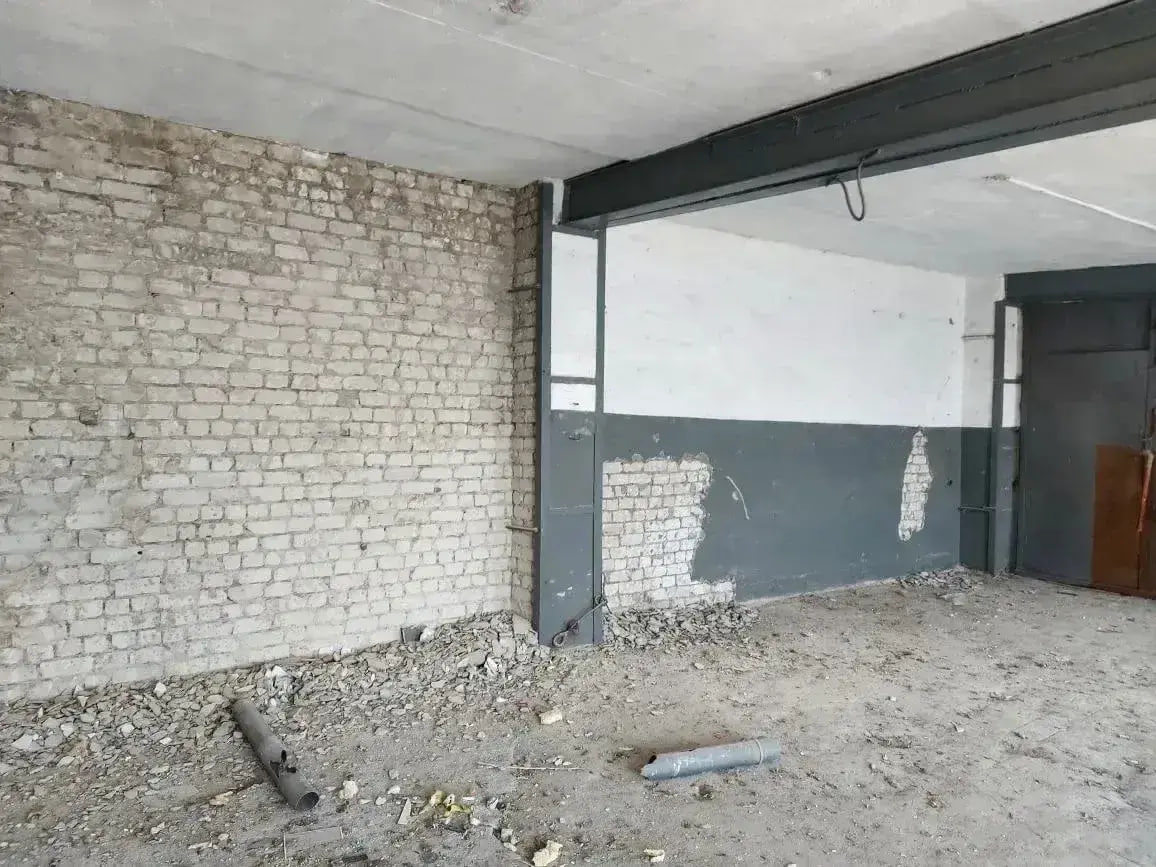 Петербургские строители приступили к восстановлению зданий ГИМС в Мариуполе