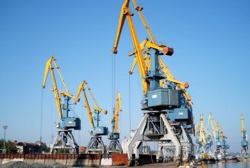 Дноуглубление, новые терминалы и таможенная зона: В Мариуполе обсудили стратегию развития порта до 2040 года