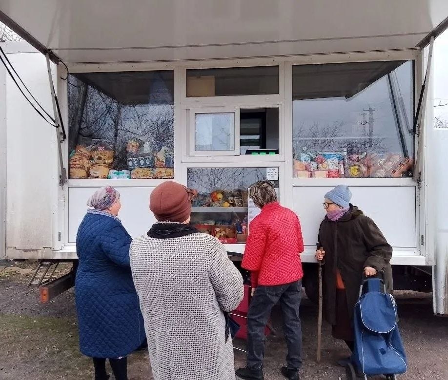 С 25 по 27 марта 2026 года осуществлена выездная торговля с использованием автомагазинов в населенных пунктах городских округов Донецк, Горловка, Мариуполь, на территории г. Авдеевка, также Волновахского, Володарского... С 25 по 27 марта 2026 года осуществлена выездная торговля с использованием автомагазинов в населенных пунктах городских округов Донецк, Горловка, Мариуполь, на территории г. Авдеевка, также Волновахского, Володарского...