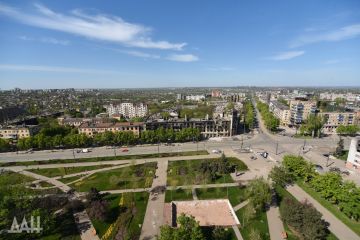 Мариупольские школьники прибыли на каникулы в Санкт-Петербург