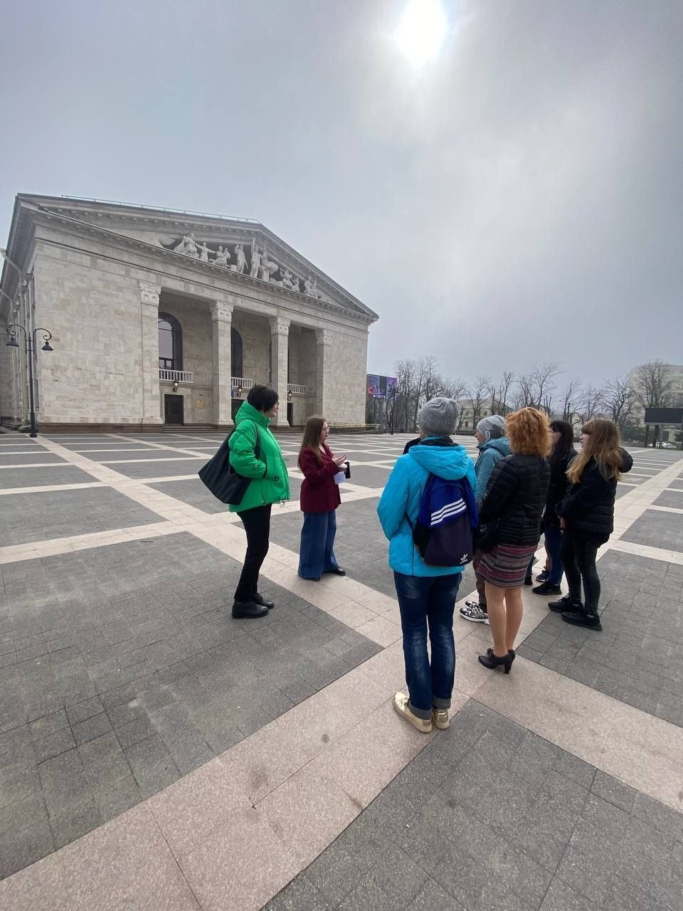 Праздничная ярмарка и первые пешие экскурсии: в Мариуполе официально открыли новый туристический сезон Праздничная ярмарка и первые пешие экскурсии: в Мариуполе официально открыли новый туристический сезон
