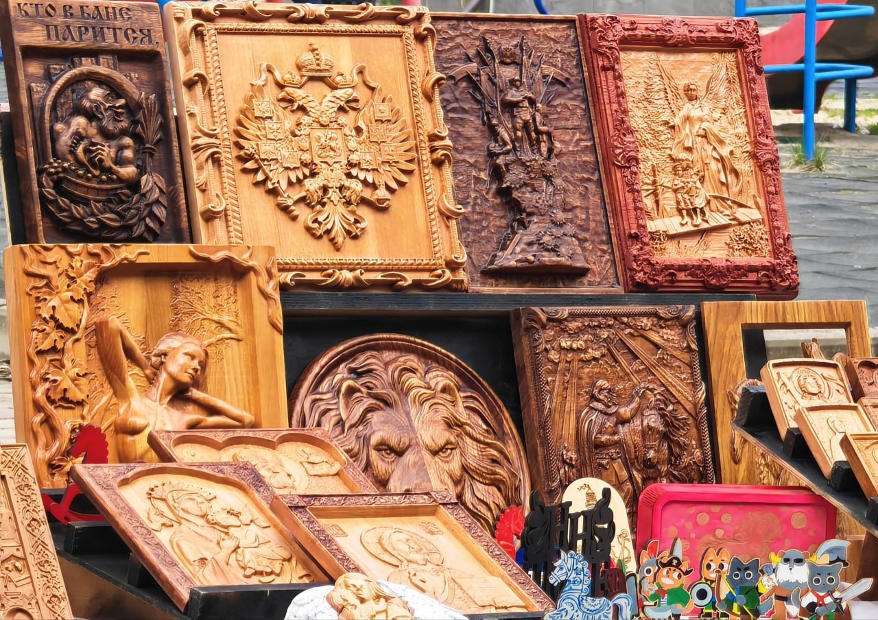 Праздничная ярмарка и первые пешие экскурсии: в Мариуполе официально открыли новый туристический сезон Праздничная ярмарка и первые пешие экскурсии: в Мариуполе официально открыли новый туристический сезон