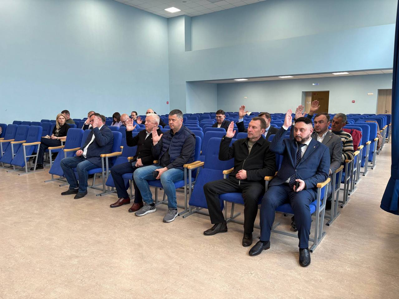 Шестое заседание Мариупольского городского совета Шестое заседание Мариупольского городского совета