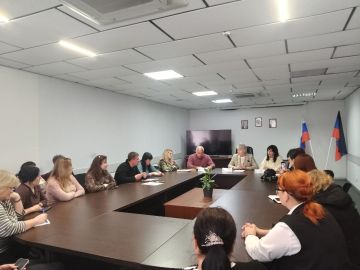 Встреча по вопросам здравоохранения в Ильичевском районе города Мариуполь