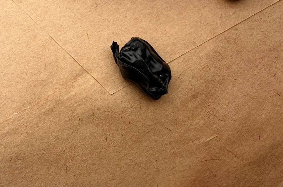 В Новоазовском районе полицейские пресекли незаконное хранение наркотиков В Новоазовском районе полицейские пресекли незаконное хранение наркотиков