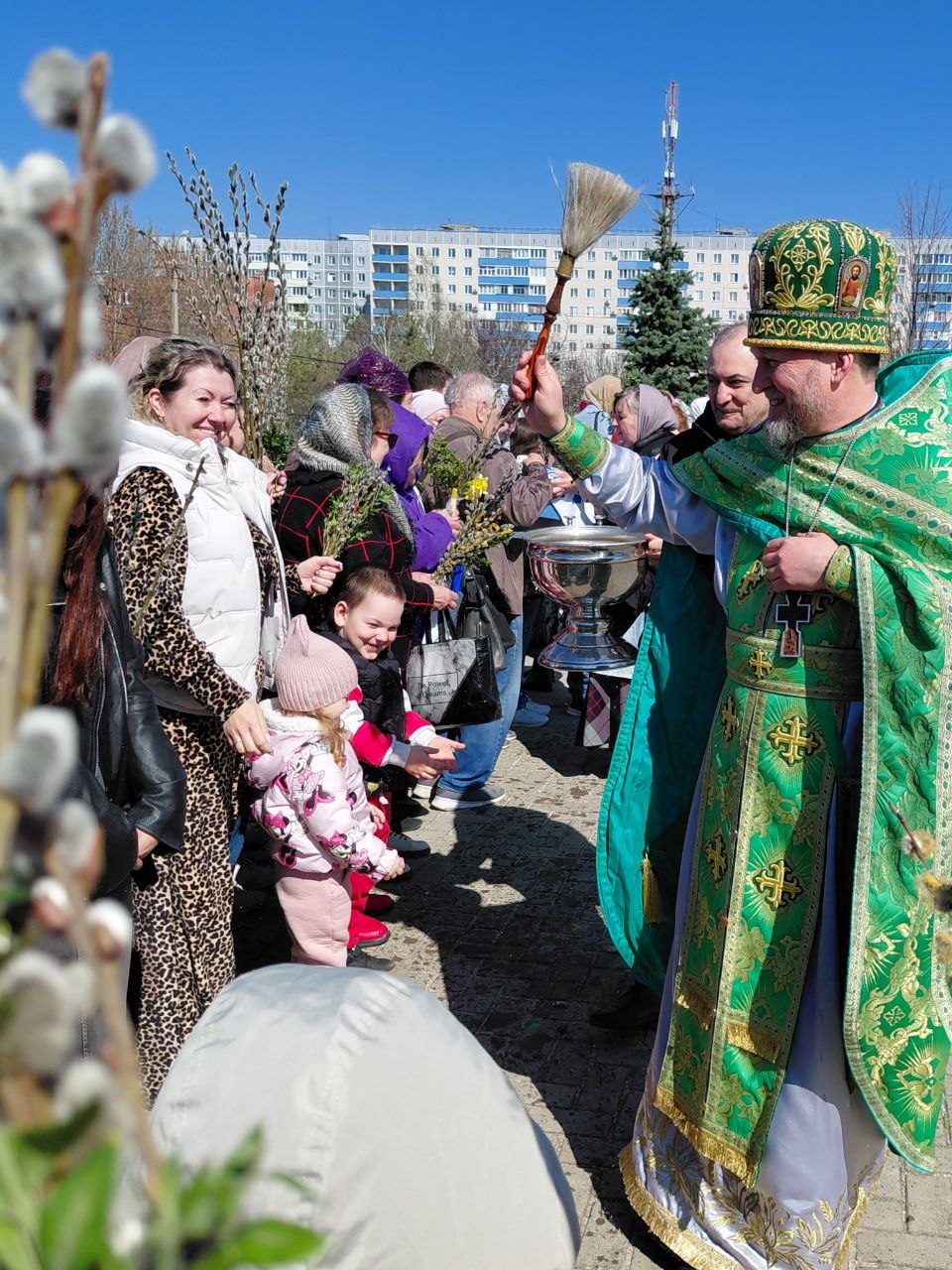 Поздравляем с праздником Входа Господня в Иерусалим! Поздравляем с праздником Входа Господня в Иерусалим!
