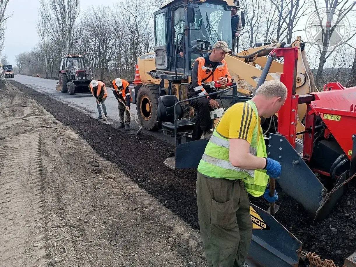 Александр Бондаренко: С начала дорожного сезона в Республике уже обновлено более 32 км асфальтобетонного покрытия Александр Бондаренко: С начала дорожного сезона в Республике уже обновлено более 32 км асфальтобетонного покрытия
