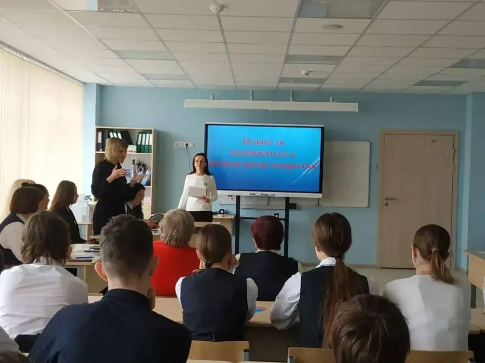 Семейные ценности: откровенный разговор поколений в Мариуполе Семейные ценности: откровенный разговор поколений в Мариуполе