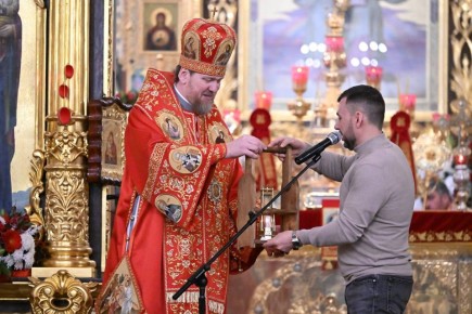 Денис Пушилин: От всей души поздравляю православных жителей Республики со Светлым Христовым Воскресением!