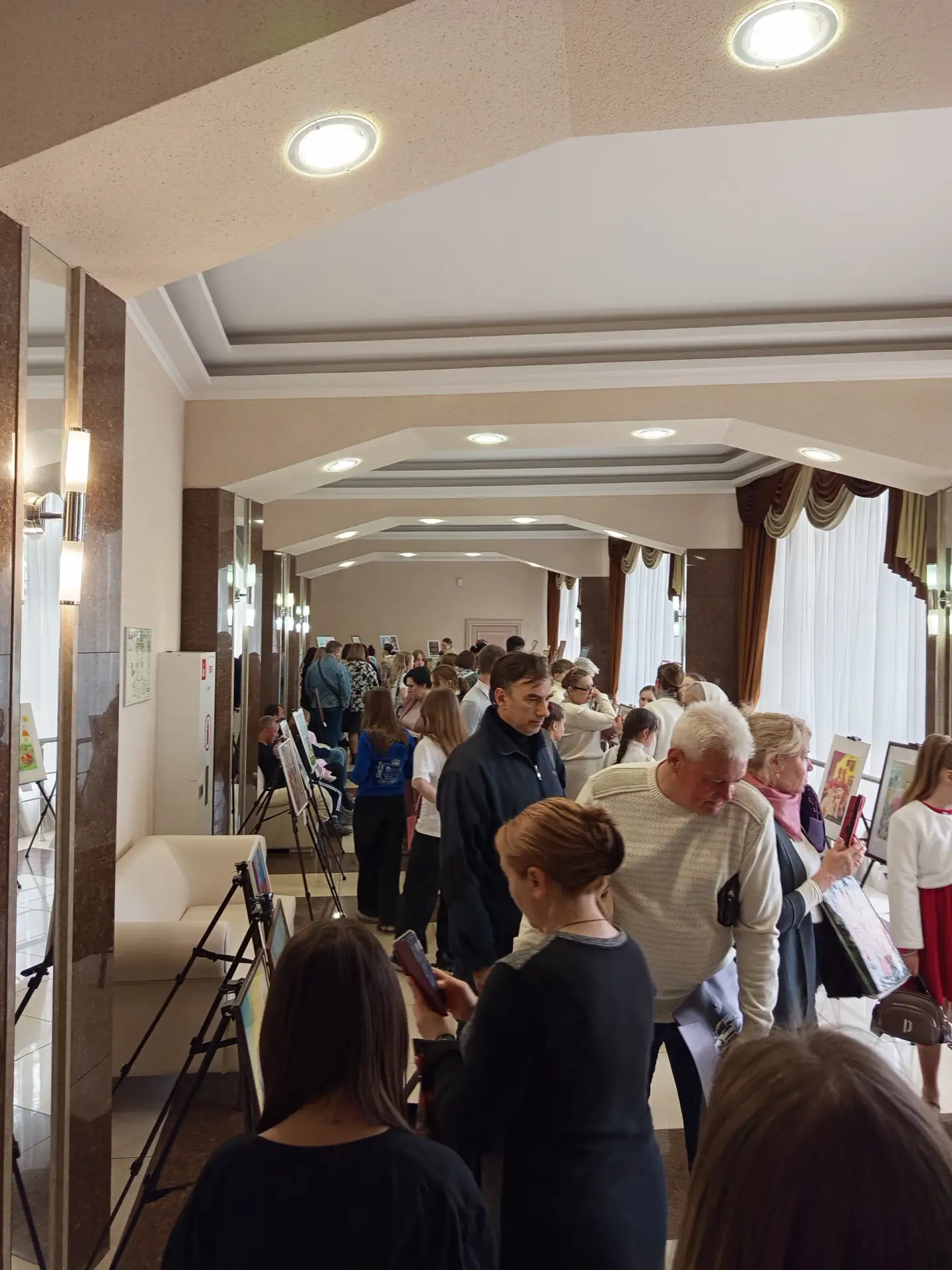 13 апреля 2026 г. В г. Донецке в Центре славянской культуры прошел II Пасхальный фестиваль «Пасха Красная» 13 апреля 2026 г. В г. Донецке в Центре славянской культуры прошел II Пасхальный фестиваль «Пасха Красная»