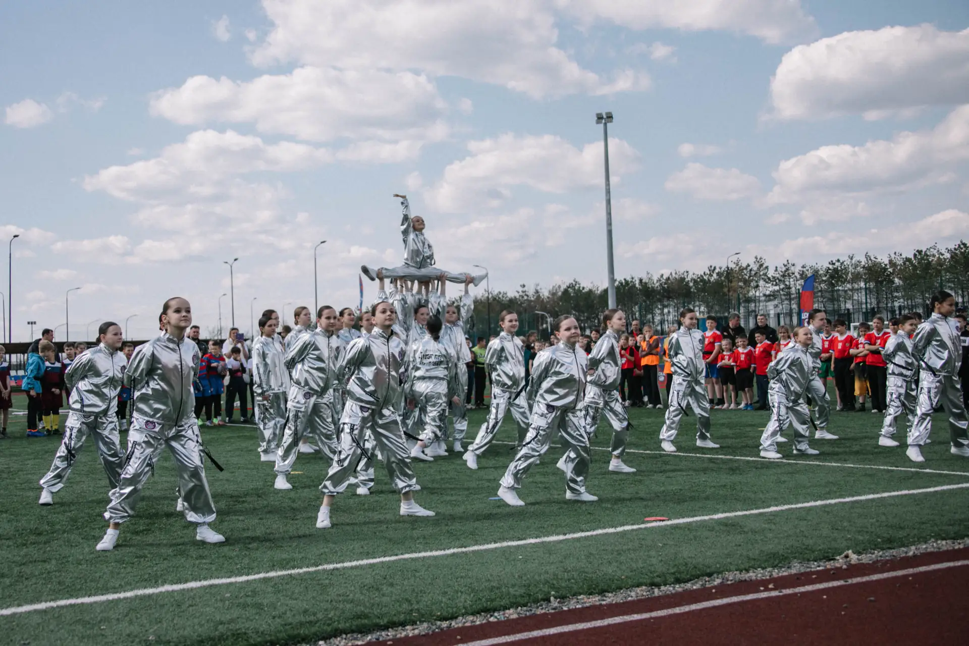 В Мариуполе состоялся Гранд-финал IV сезона Школьной лиги ЦСКА по тэг-регби В Мариуполе состоялся Гранд-финал IV сезона Школьной лиги ЦСКА по тэг-регби