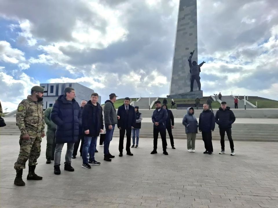 Александр Волошин: В Шахтерске завершились традиционные соревнования по самбо «Покорители космоса» Александр Волошин: В Шахтерске завершились традиционные соревнования по самбо «Покорители космоса»