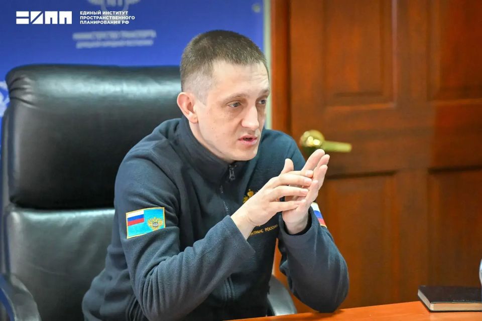 В Минтрансе Донецкой Народной Республики рассмотрели развитие транспортной инфраструктуры региона В Минтрансе Донецкой Народной Республики рассмотрели развитие транспортной инфраструктуры региона