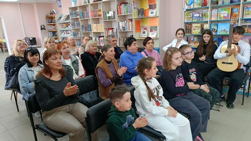 Мариупольская библиотека имени Гоголя присоединились к акции «Библионочь» Мариупольская библиотека имени Гоголя присоединились к акции «Библионочь»