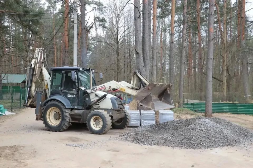 Лагерь «Дружных» готовится к приёму детей из Мариуполя Лагерь «Дружных» готовится к приёму детей из Мариуполя