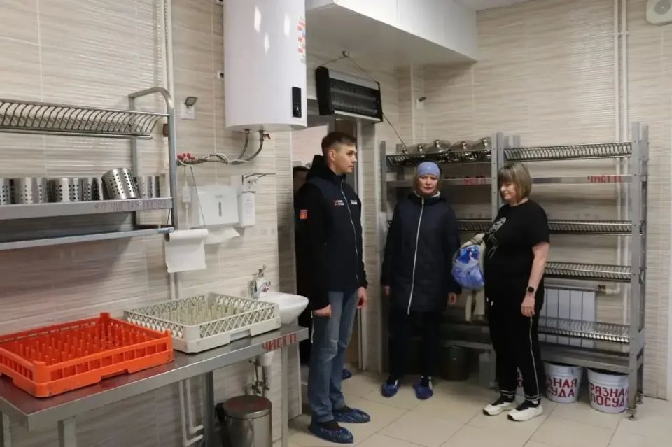 Лагерь «Дружных» готовится к приёму детей из Мариуполя Лагерь «Дружных» готовится к приёму детей из Мариуполя