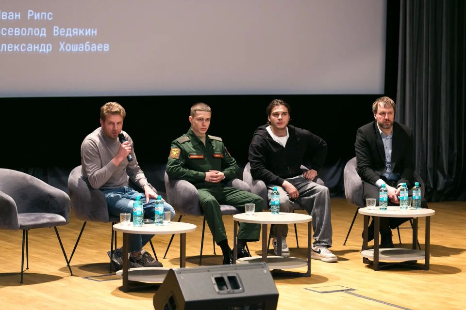 В Минкультуры России прошел специальный показ фильма «Малыш» В Минкультуры России прошел специальный показ фильма «Малыш»