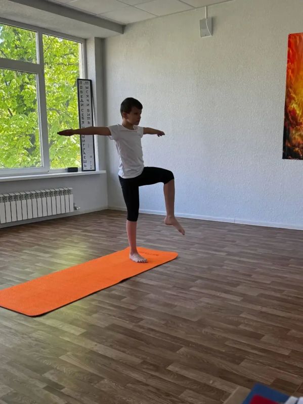 В спортшколе «Атлетик» прошли соревнования по спортивной йоге В спортшколе «Атлетик» прошли соревнования по спортивной йоге