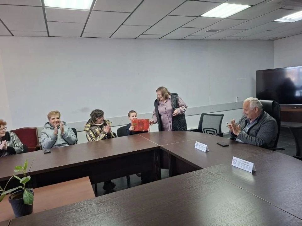 В Ильичевском районе Мариуполя прошла встреча с семьями в рамках проекта «Крепкая семья» В Ильичевском районе Мариуполя прошла встреча с семьями в рамках проекта «Крепкая семья»