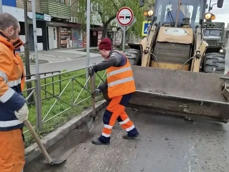 #СОДЕРЖАНИЕ_СВОД за сутки. Новые дорожные знаки установили на автомобильных дорогах Приазовское – Бердянское и Доля - Еленовка #СОДЕРЖАНИЕ_СВОД за сутки. Новые дорожные знаки установили на автомобильных дорогах Приазовское – Бердянское и Доля - Еленовка