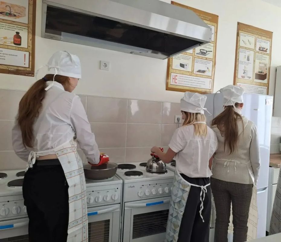 В школы Мариуполя поступило новое оборудование для труда и ОБЗР В школы Мариуполя поступило новое оборудование для труда и ОБЗР