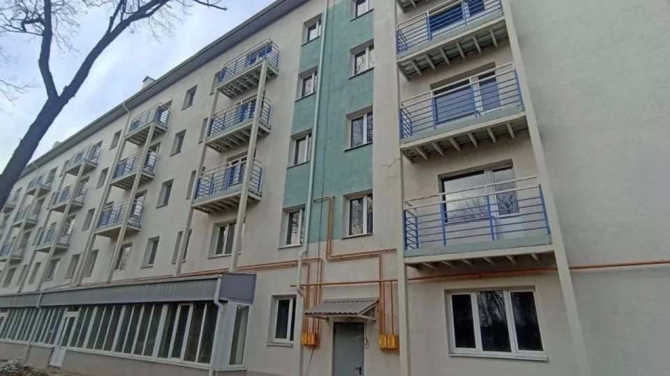 Вторая жизнь пятиэтажки в Орджоникидзевском районе Мариуполя Вторая жизнь пятиэтажки в Орджоникидзевском районе Мариуполя