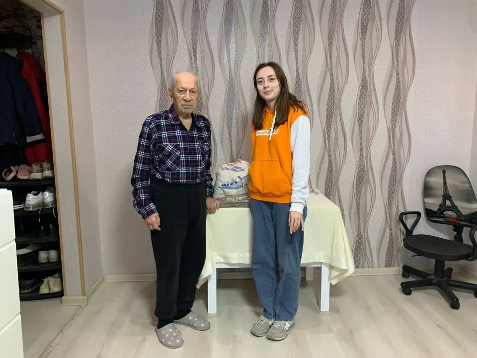 Сердце молодёжи — ветеранам Победы Сердце молодёжи — ветеранам Победы