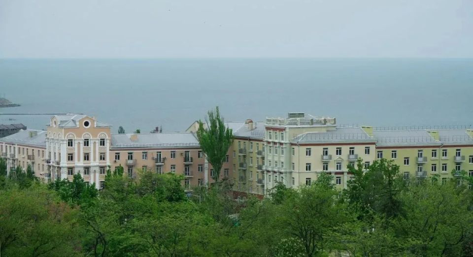 Исторические здания вокруг драмтеатра Мариуполя полностью восстановлены благодаря работе Единого заказчика