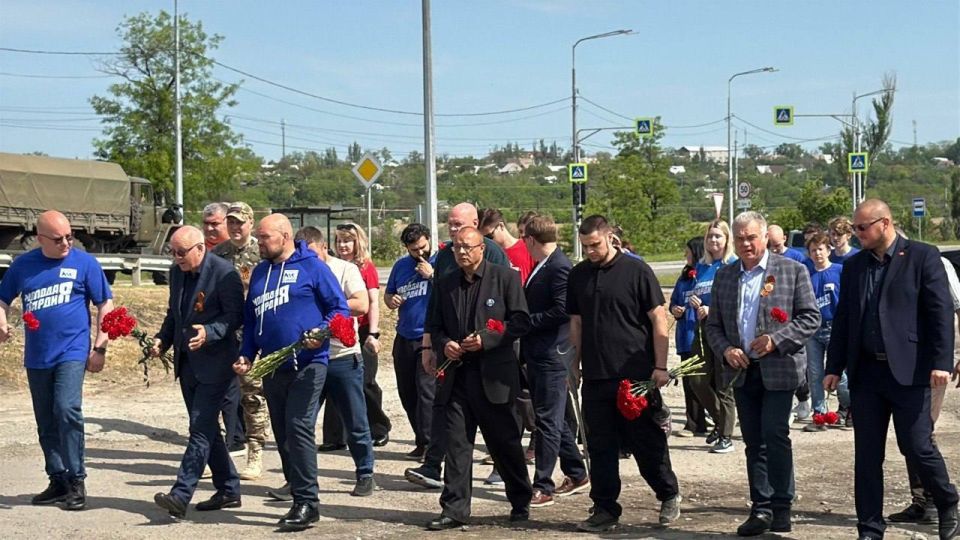Антон Демидов: Горд быть в Мариуполе в знаковый день – годовщину освобождения города Антон Демидов: Горд быть в Мариуполе в знаковый день – годовщину освобождения города