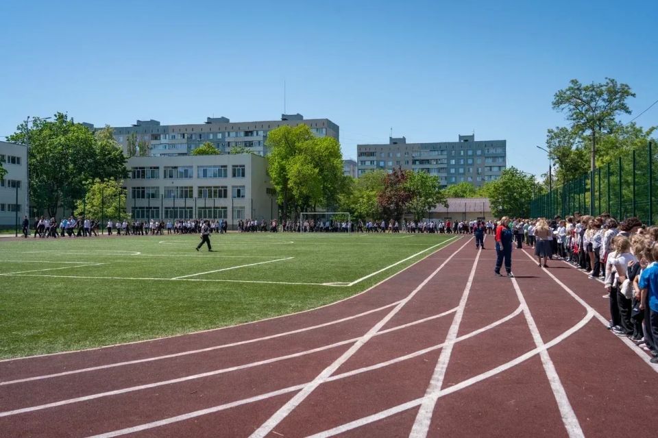 В образовательных учреждениях Мариуполя продолжаются мероприятия проекта «Школа антитеррора» В образовательных учреждениях Мариуполя продолжаются мероприятия проекта «Школа антитеррора»