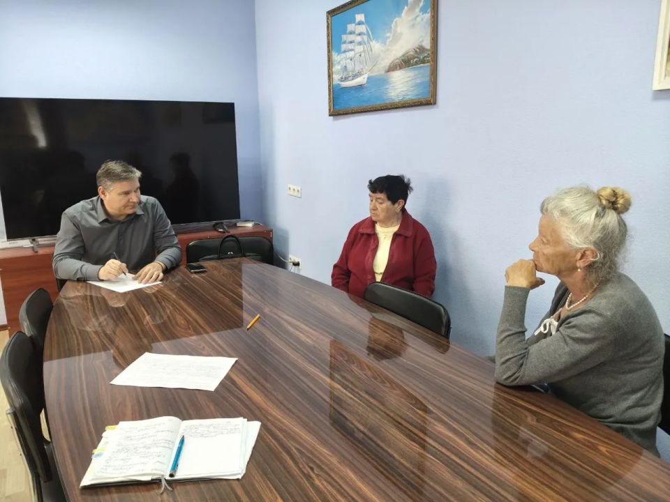 В Управе Приморского внутригородского района состоялся приём граждан в рамках Дня бесплатной юридической помощи