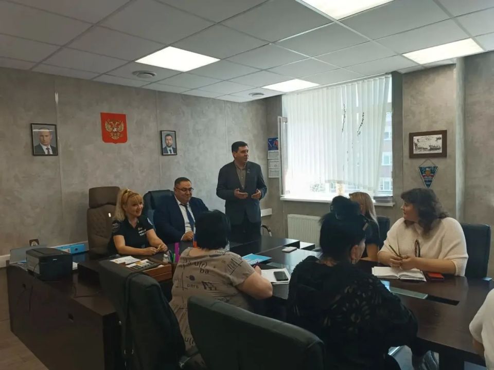 В Мариуполе состоялось организационно-образовательное мероприятие "Школа Народного контроля" В Мариуполе состоялось организационно-образовательное мероприятие "Школа Народного контроля"
