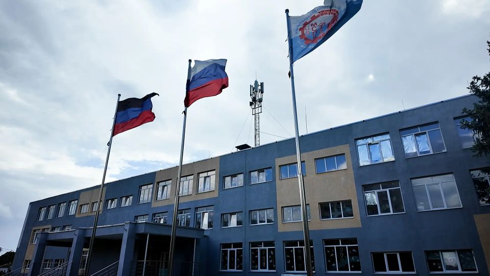 Представители Минстроя России оценили состояние инфраструктуры в ДНР Представители Минстроя России оценили состояние инфраструктуры в ДНР