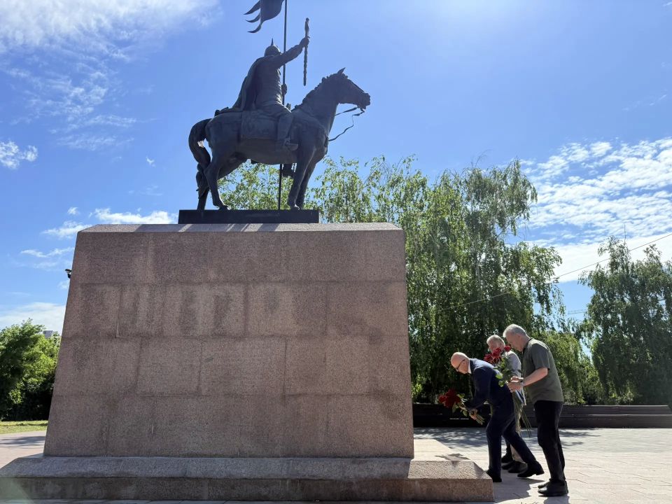 С Днём рождения, Санкт-Петербург! С Днём рождения, Санкт-Петербург!
