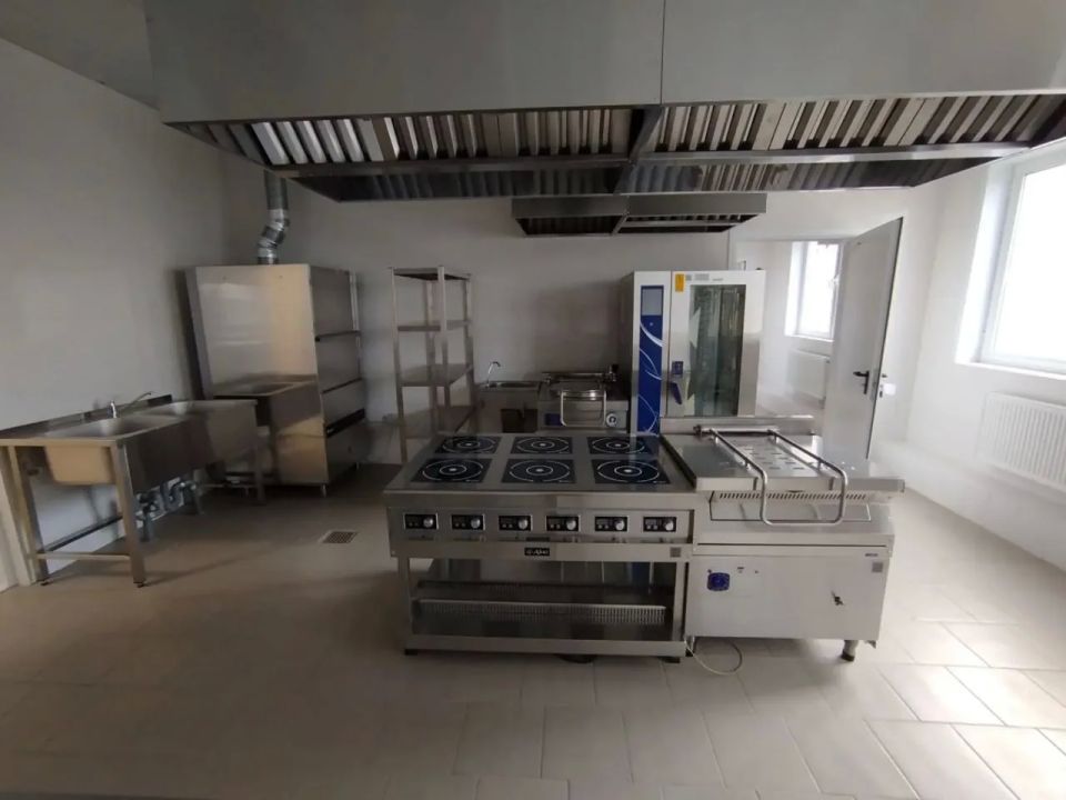 Аукцион на право аренды муниципального имущества (нежилые помещения + движимое имущество)! Аукцион на право аренды муниципального имущества (нежилые помещения + движимое имущество)!
