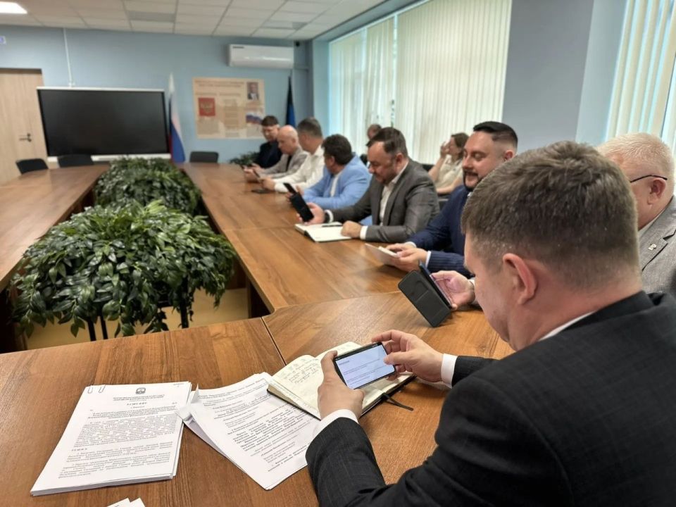 Кто представит Мариуполь на федеральном уровне? Депутаты горсовета сделали свой выбор Кто представит Мариуполь на федеральном уровне? Депутаты горсовета сделали свой выбор