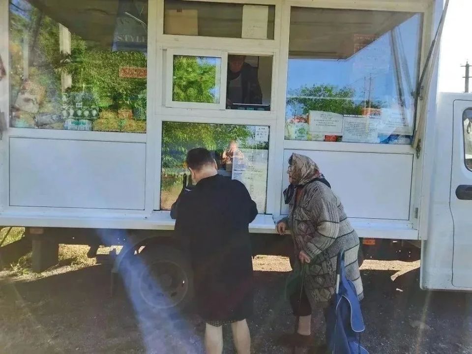 Гурген Малхасян: Итоги рабочей недели. Поздравил “3Д Техно” с Днем химика и 10-летием предприятия Гурген Малхасян: Итоги рабочей недели. Поздравил “3Д Техно” с Днем химика и 10-летием предприятия