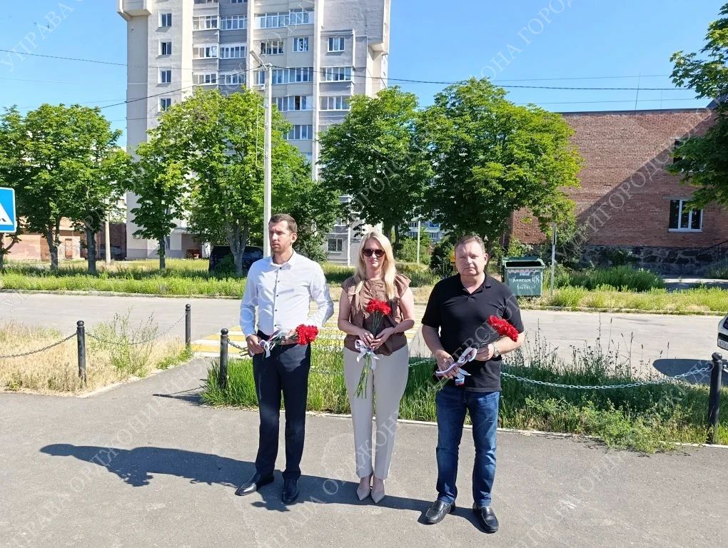 Вечная память великим героям! Вечная память великим героям!