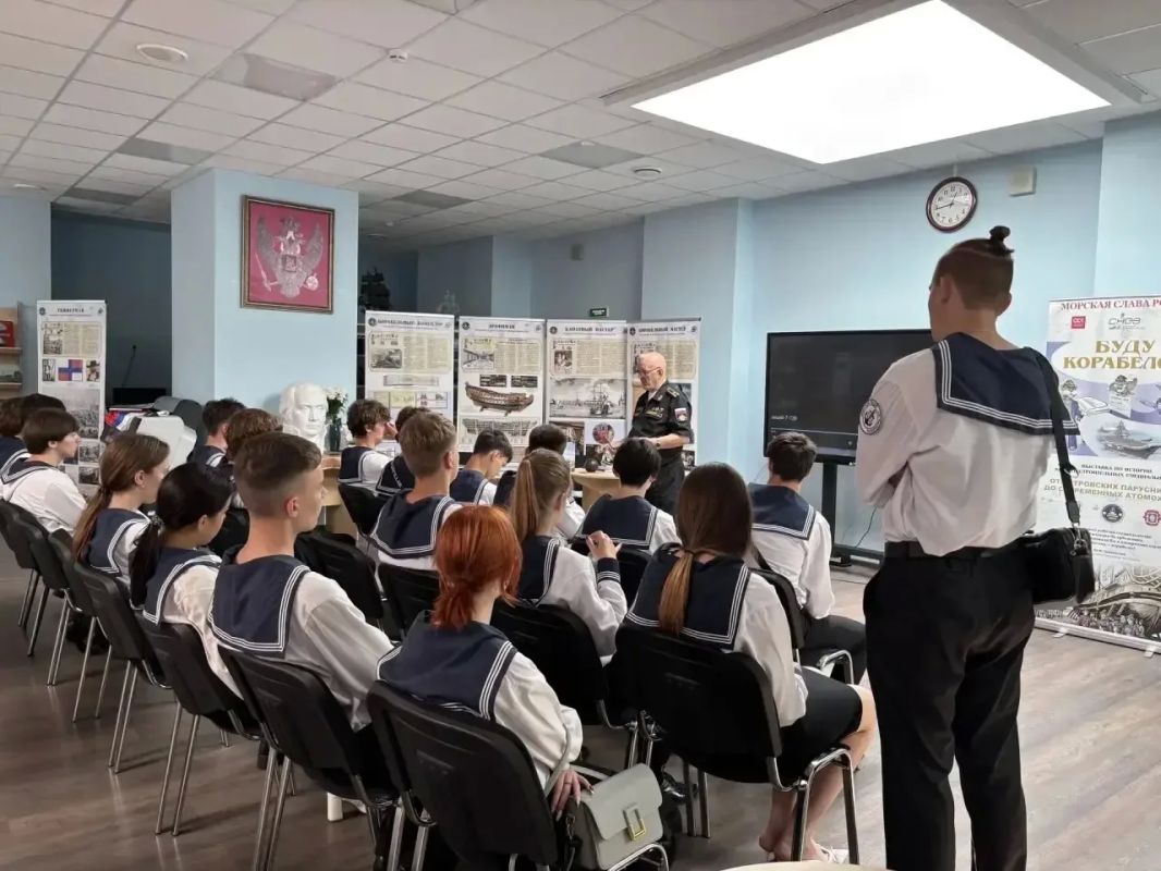 Сегодня (21 июня 2026 г.) выпускники нашего лицея были в гостях у лицея - побратима vk.ru/morskoy_litsey2021 Сегодня (21 июня 2026 г.) выпускники нашего лицея были в гостях у лицея - побратима vk.ru/morskoy_litsey2021