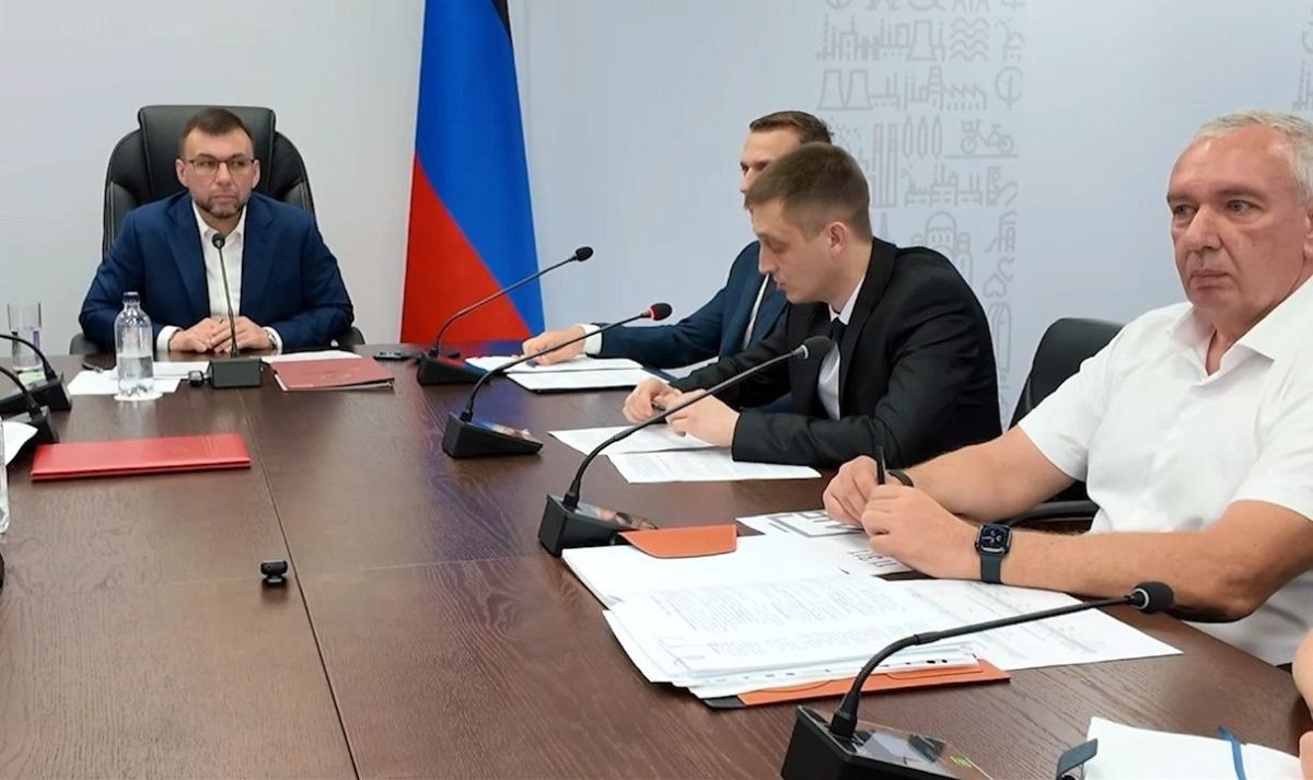 Александр Бондаренко: Минтранс ДНР продолжает работу по развитию дорожно-транспортной инфраструктуры, повышению качества транспортного обслуживания в рамках национального проекта «Инфраструктура для жизни»