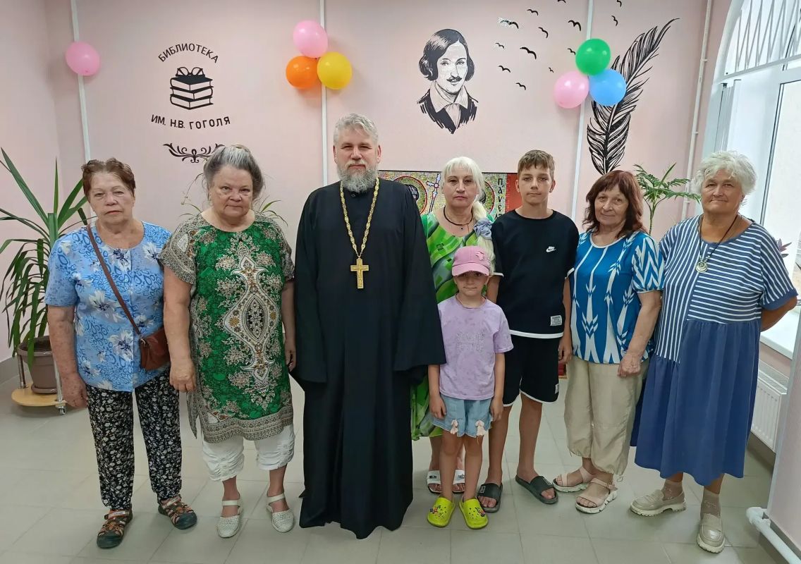 Для жителей левобережья Мариуполя провели час духовности Для жителей левобережья Мариуполя провели час духовности