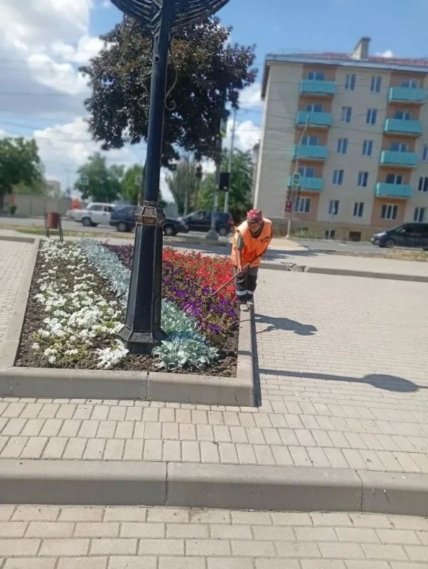 Антон Кольцов: На этой неделе наши коммунальные службы выполнили большой объем работ по улучшению городской инфраструктуры Антон Кольцов: На этой неделе наши коммунальные службы выполнили большой объем работ по улучшению городской инфраструктуры