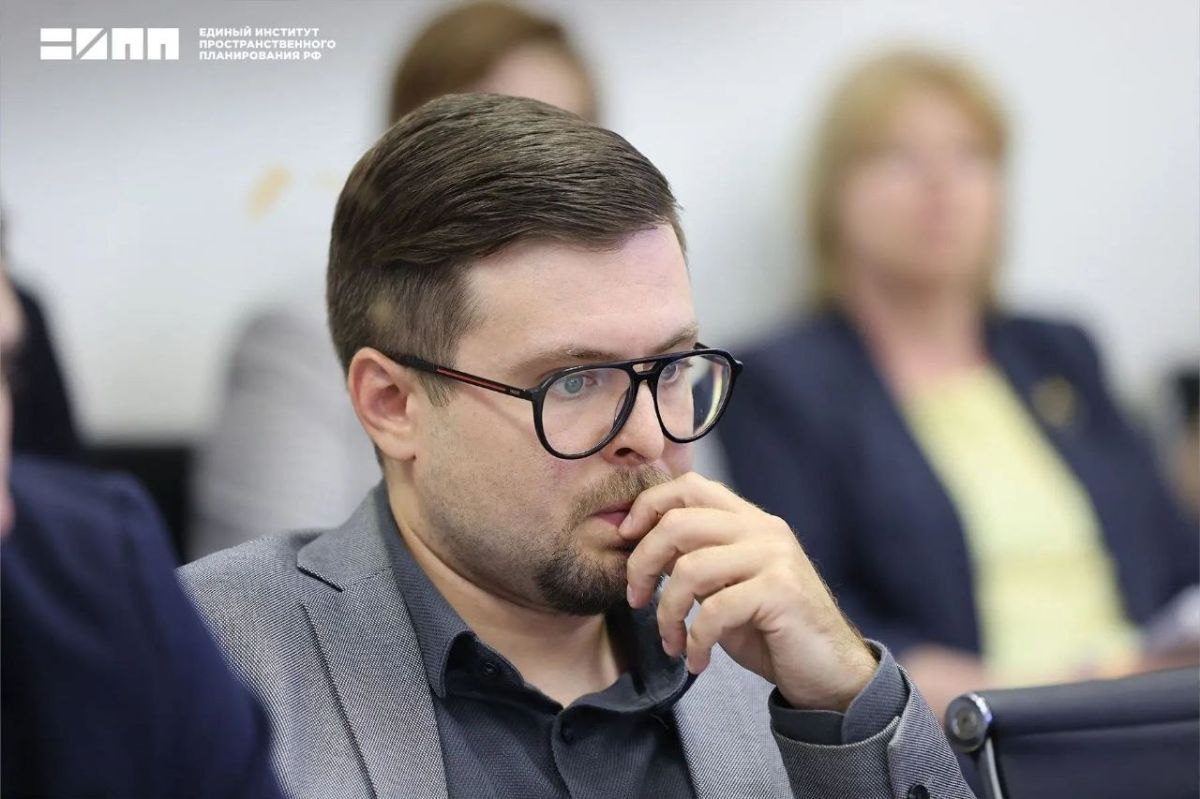 Формирование современной транспортной инфраструктуры – приоритет в развитии Донецкой Народной Республики Формирование современной транспортной инфраструктуры – приоритет в развитии Донецкой Народной Республики