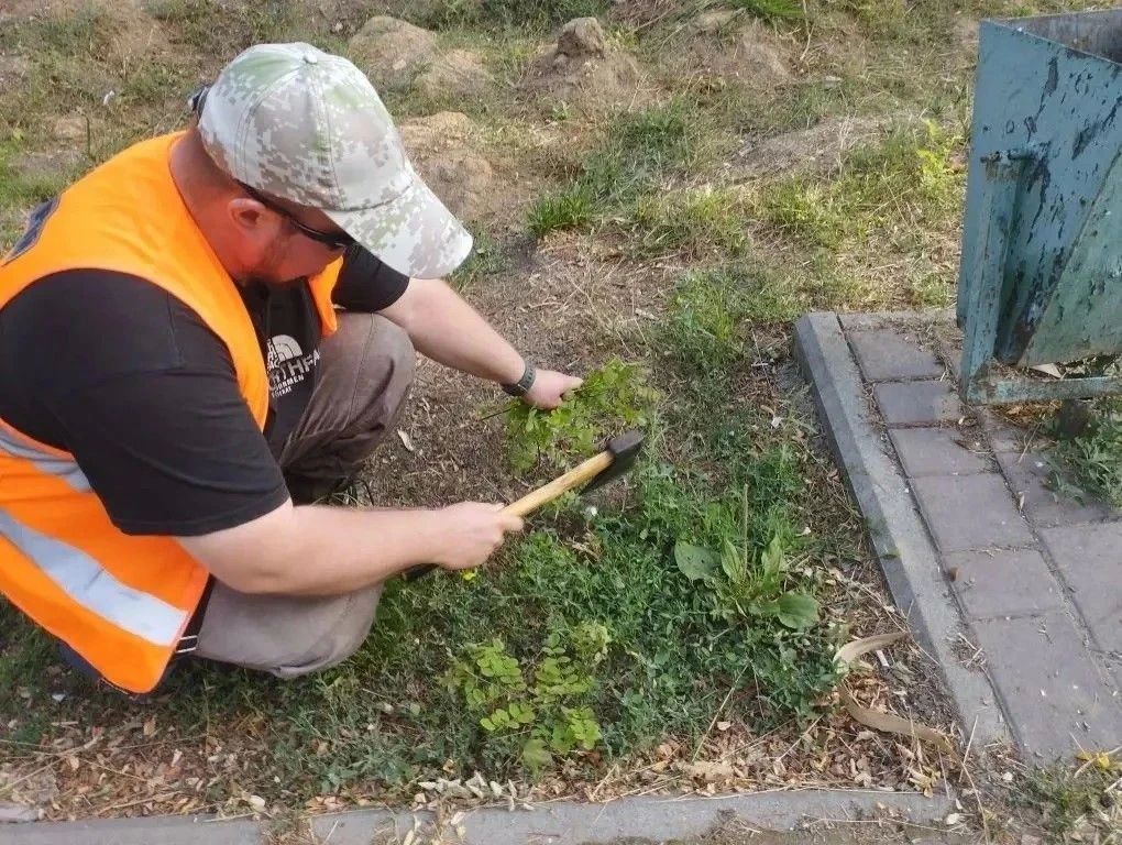 Ежедневный труд на благо жителей: итоги работы коммунальных служб за 4 августа Ежедневный труд на благо жителей: итоги работы коммунальных служб за 4 августа