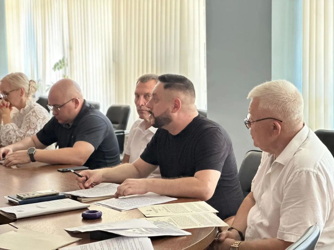 Состоялось семнадцатое внеочередное заседание Мариупольского городского совета Состоялось семнадцатое внеочередное заседание Мариупольского городского совета