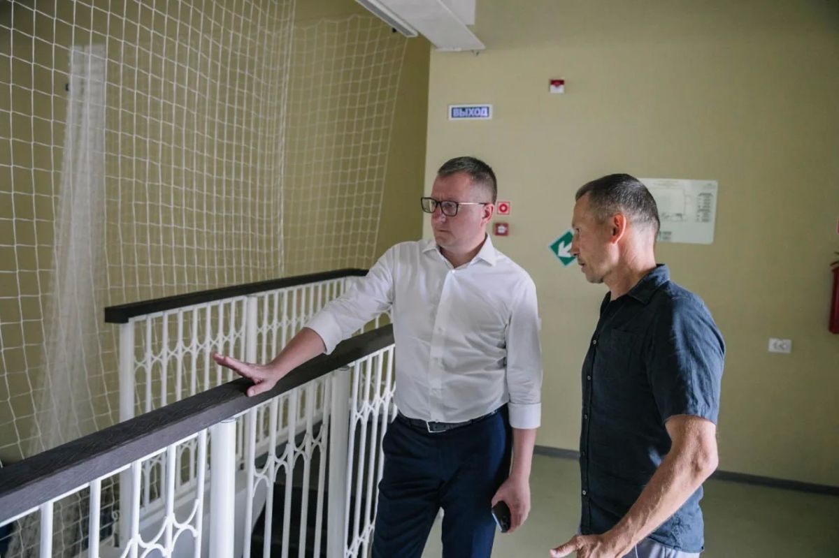 В Мариуполе восстановили физкультурно-оздоровительный комплекс В Мариуполе восстановили физкультурно-оздоровительный комплекс