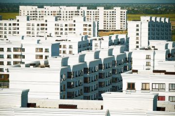 Антон Кольцов: По результатам совместной проверки, которую провели по обращениям граждан при участии УФСБ России по Донецкой Народной Республике, отменили 21 решение о предоставлении компенсационного жилья — получатели этих...